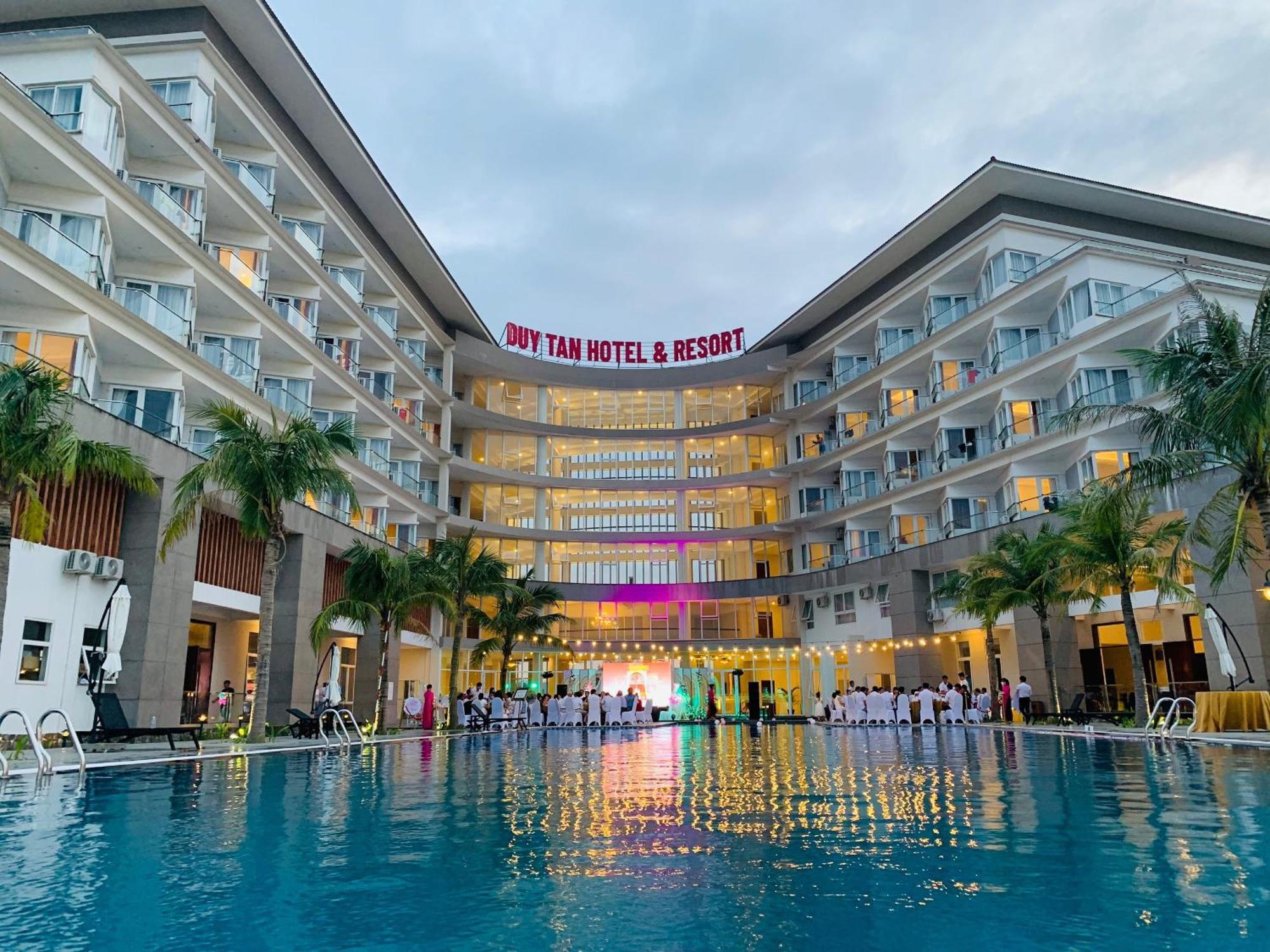 Duy Tan Quang Binh Hotel & Resort 洞海 外观 照片